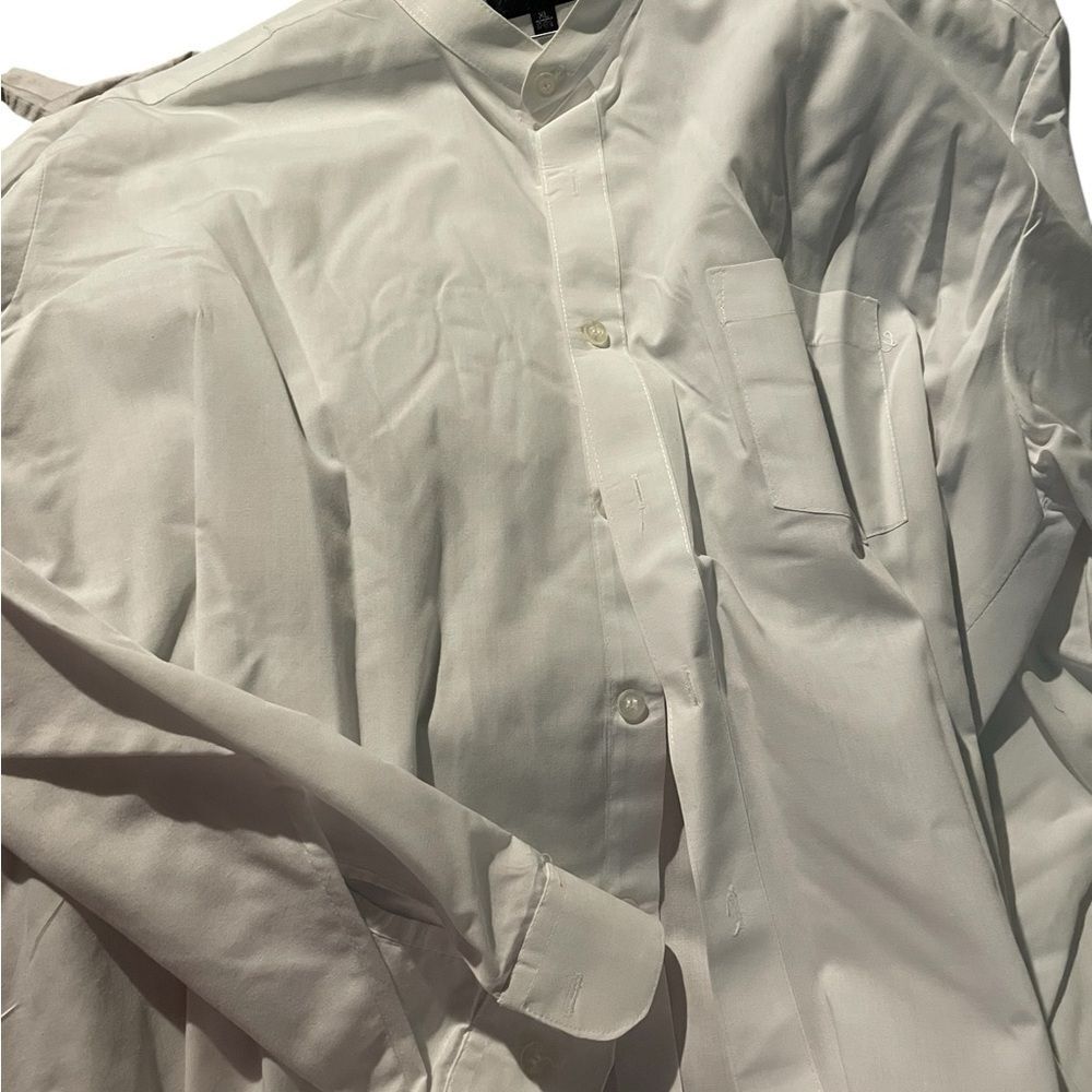 Henri Valdise size XL 17-17 1/2 Men's Classic White shirt great condition